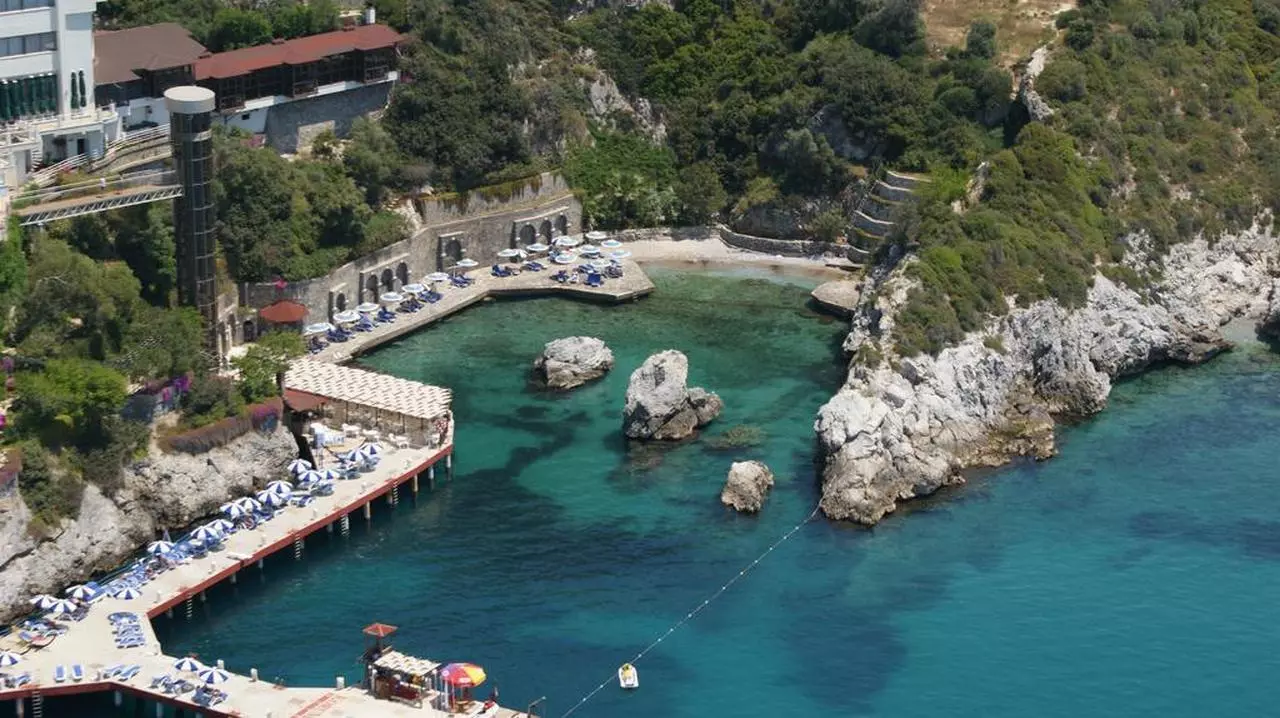 VISTAHILL_SHABAVIZ (6).jpg